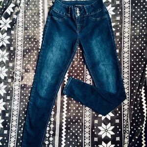 Dark Wash Comfy Jeans